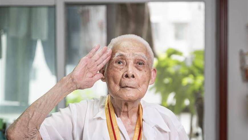 鞠婧祎九婴造型路透,澳门246天天彩,精准解释落实及其象征意义_户外版V4.52